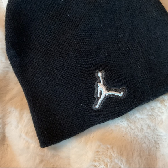 Nike Jumpman Logo Black Beanie with White Logo - Picture 2 of 4